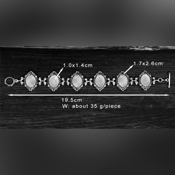 Howlite Vintage Silver Plated Bracelet - Picture 2 of 2